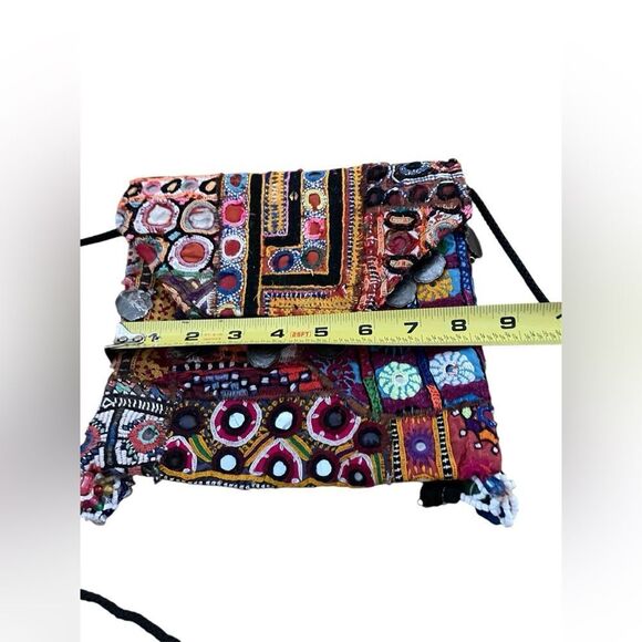 VINTAGE EMBROIDERED HANDBAG CROSSBODY - Picture 8 of 9